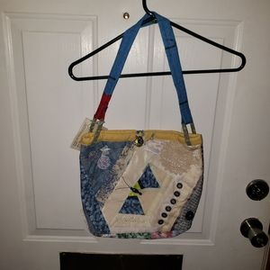 What a beautiful purse.. Finery with a Touch of the Past The BUTTERFLY PURSE.